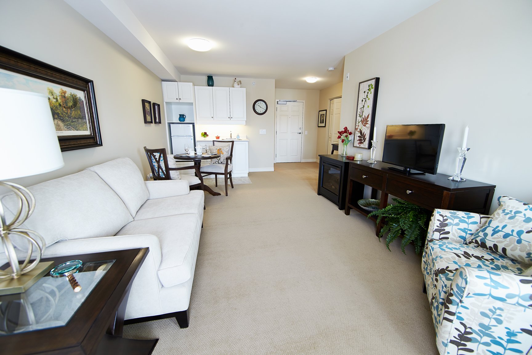image of a suite at Carolina Retirement Residence in Perth near Ottawa